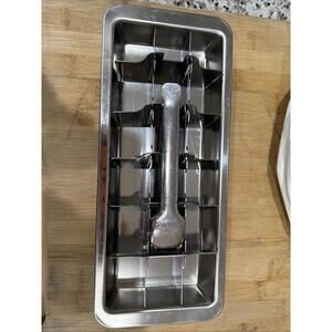 Vintage METAL Ice Cube Tray Aluminum 18 Mini-cubes with handle *